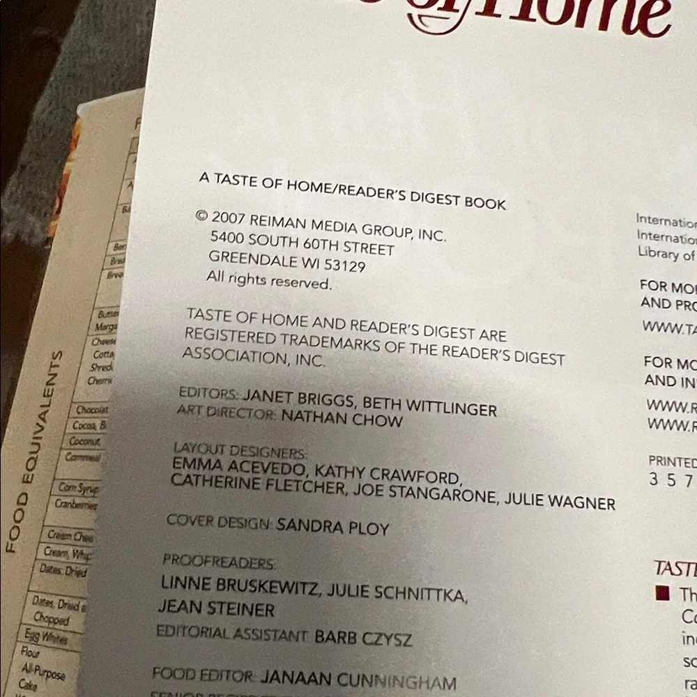 Taste of Home Cookbook - Red and Brown Edition Large